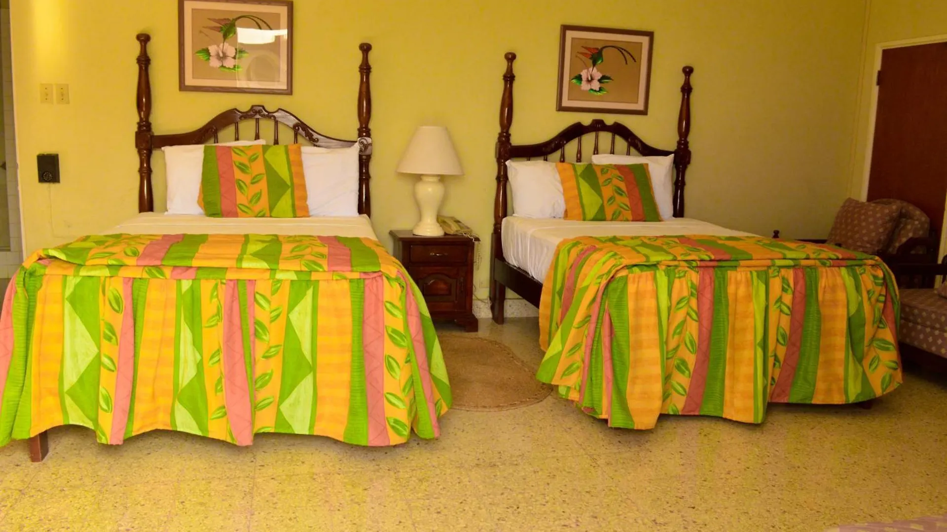 Sahara Dela Mer Inn Montego Bay Jamaica