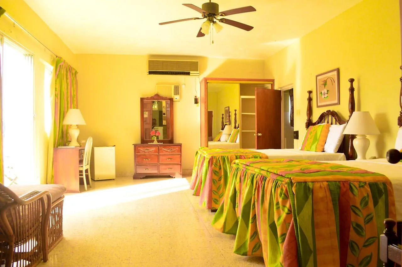 Hotel Sahara Dela Mer Inn Montego Bay
