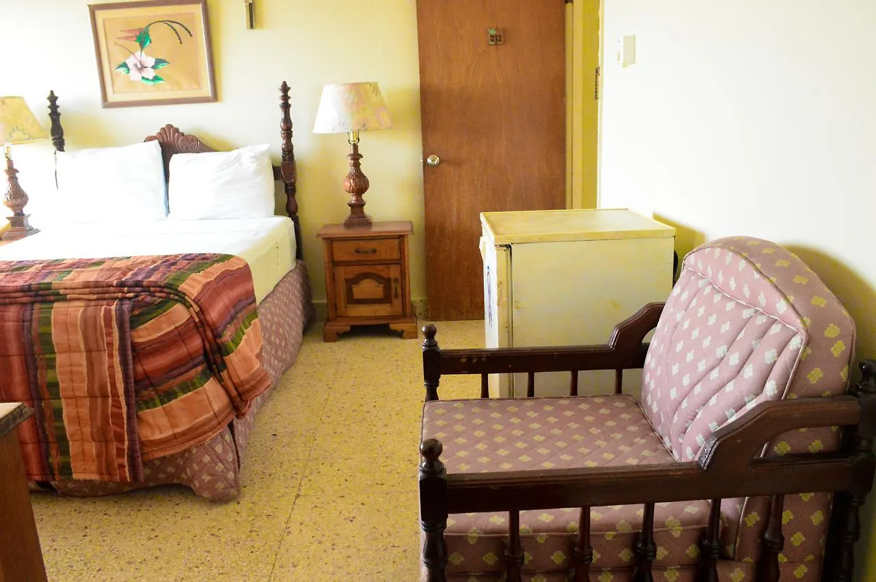 Sahara Dela Mer Inn Montego Bay Hotel
